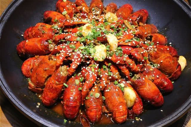 炊哥厨房：麻辣小龙虾